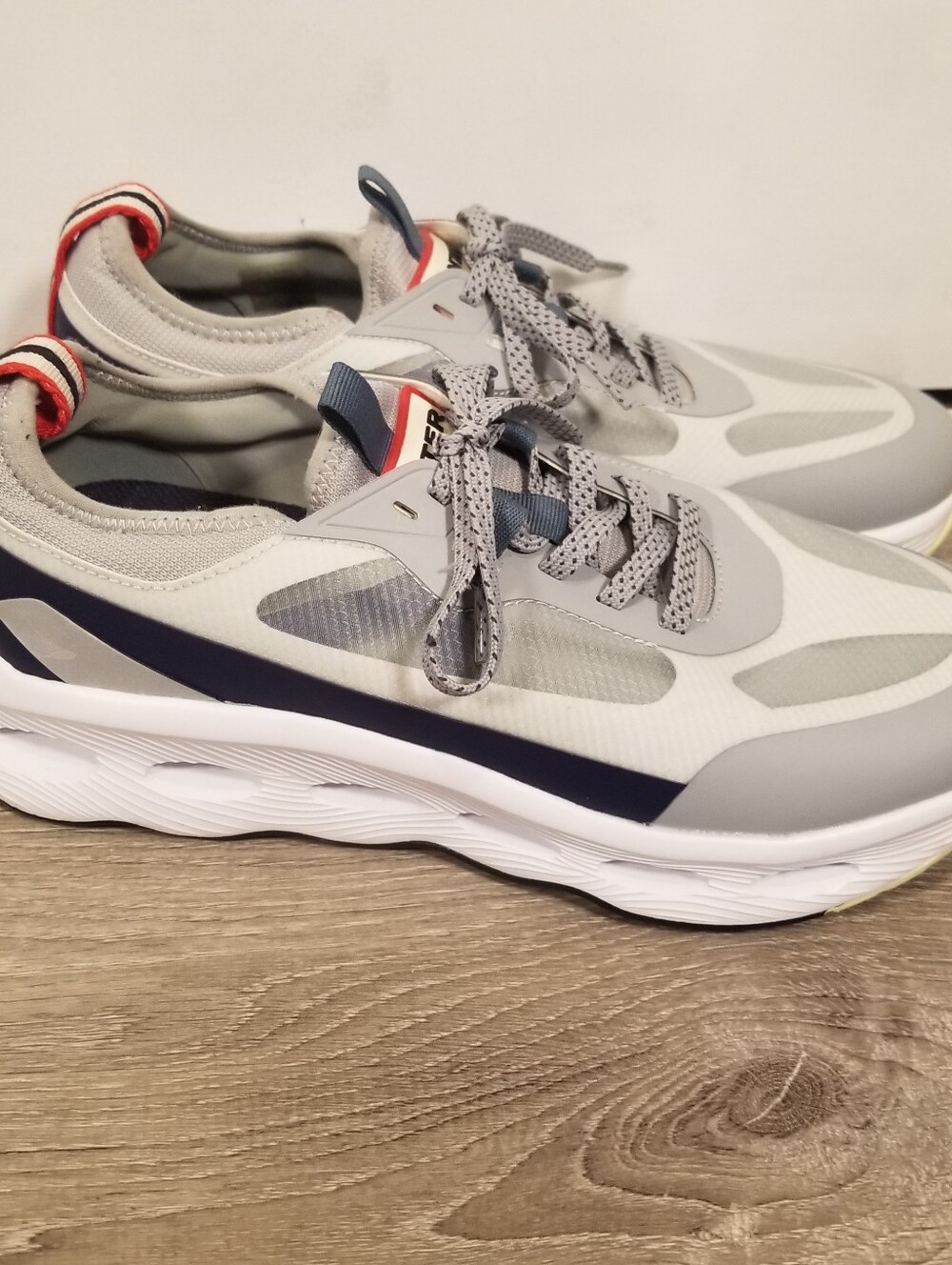 Hunter Gabreal Lace Up Casual Sneakers Shoes Mens 8.5M Gray Running Casual